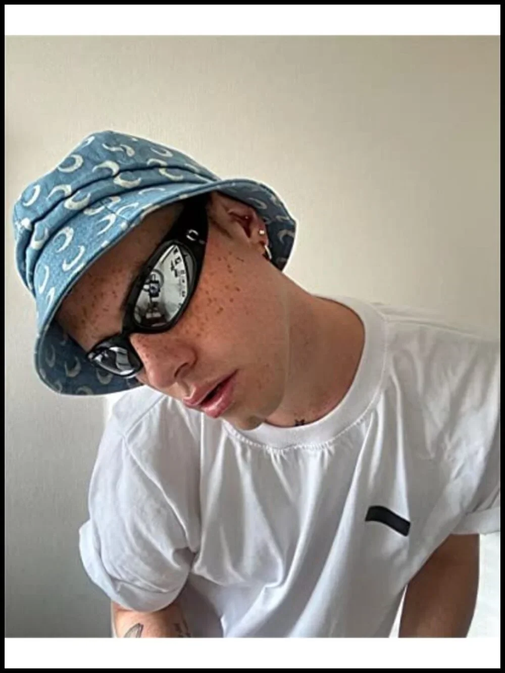 Wrap Around Sunglasses Y2K Trendy Sport Shades UV400 Protection